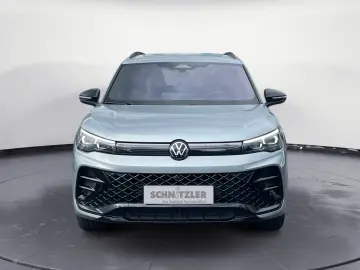 VW Tiguan R-Line 2.0 TDI 4M DSG PANO H&K STHZ 360