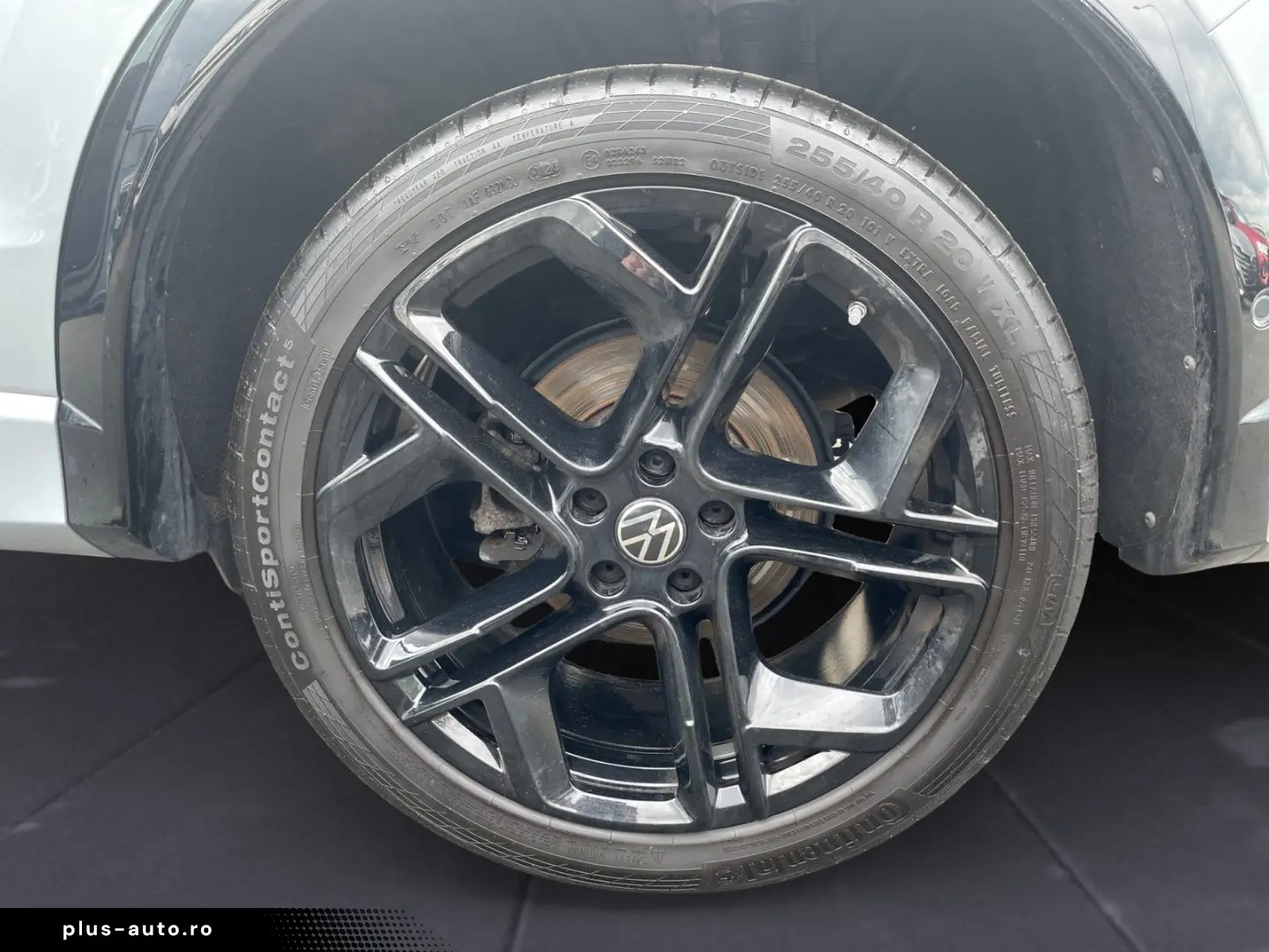 VW Tiguan R-Line 2.0 TDI 4M DSG PANO H&K STHZ 360