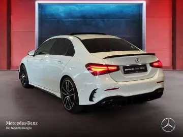 MERCEDES-BENZ A35 4M Lim AMG Prem  Night II Dist Pan…