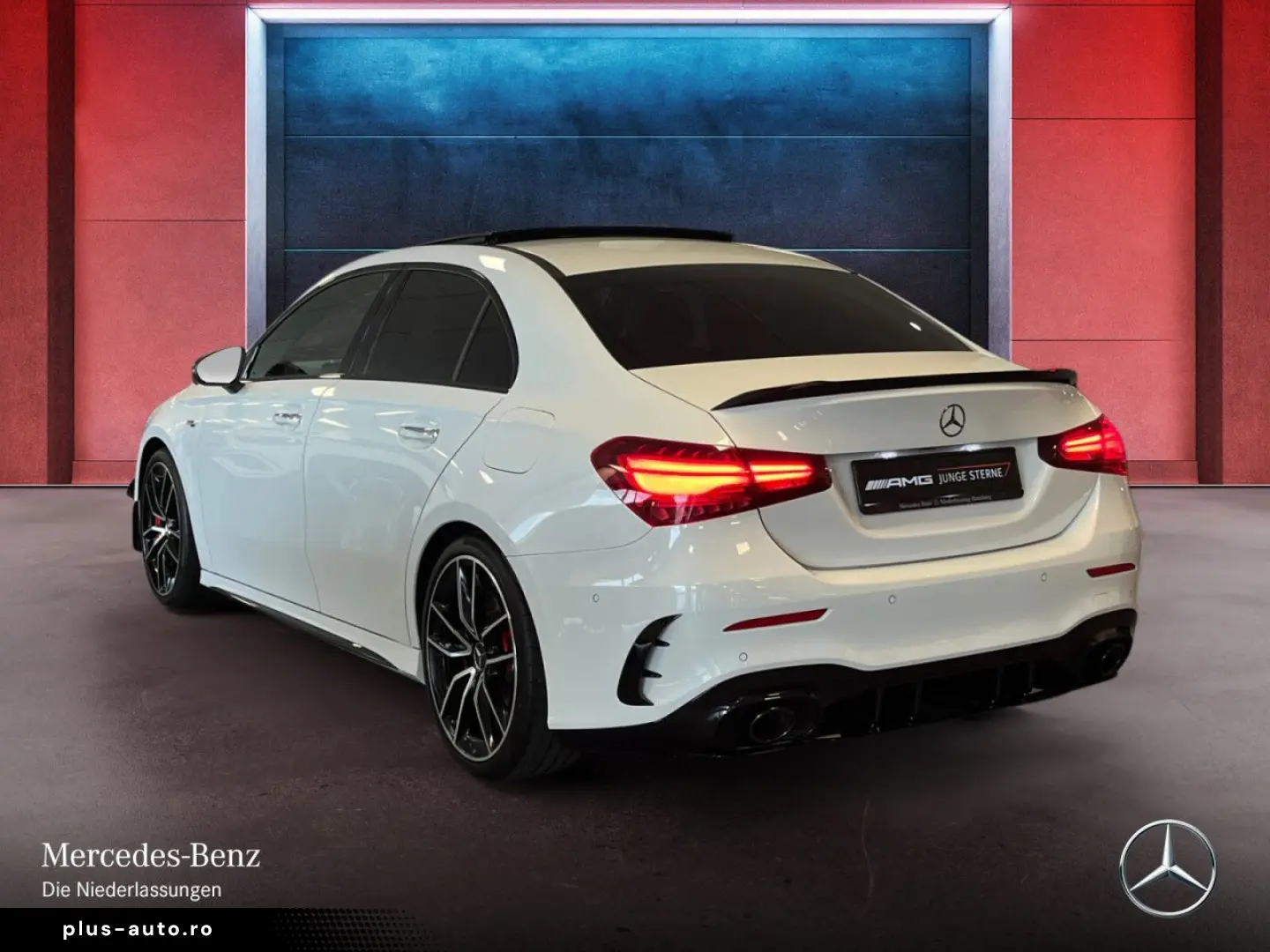 MERCEDES-BENZ A35 4M Lim AMG Prem  Night II Dist Pan&hellip;