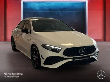 MERCEDES-BENZ A35 4M Lim AMG Prem  Night II Dist Pan…