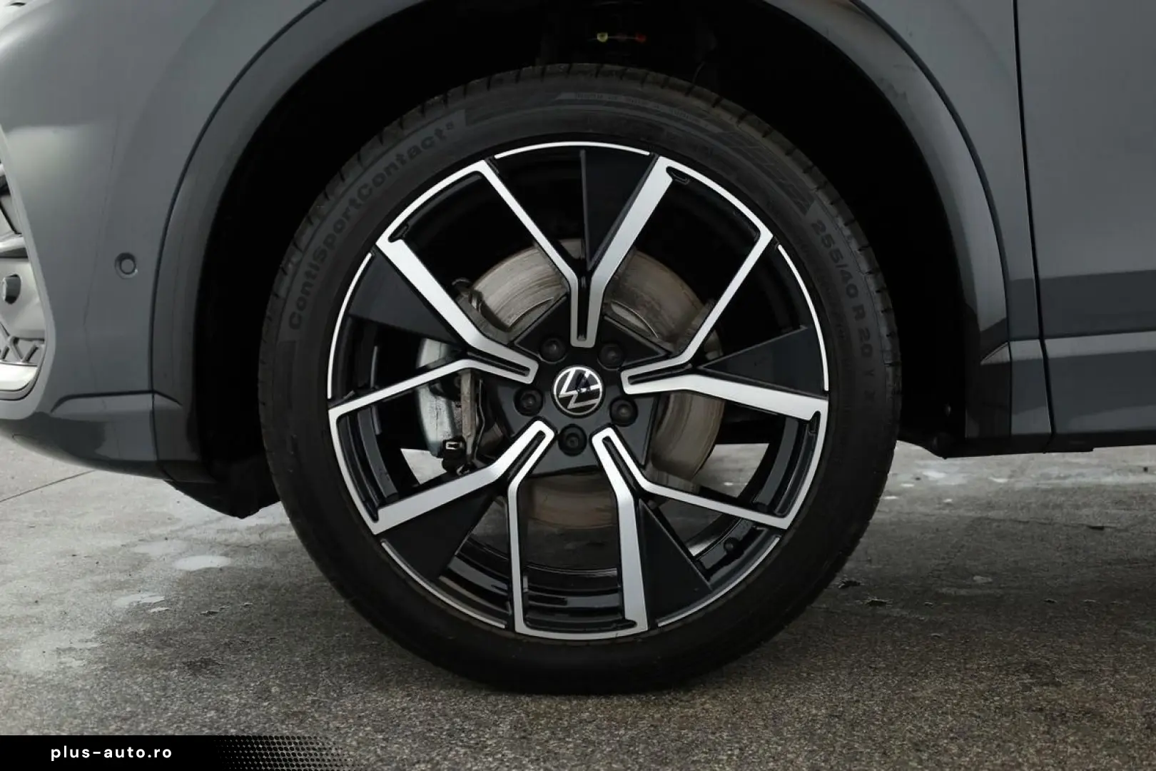 VW Tiguan 2.0 TDI 4M DSG R-Line Leder Pano Navi 360