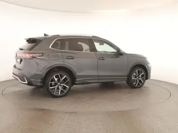 VW Tiguan 2.0 TDI 4M DSG R-Line Leder Pano Navi 360