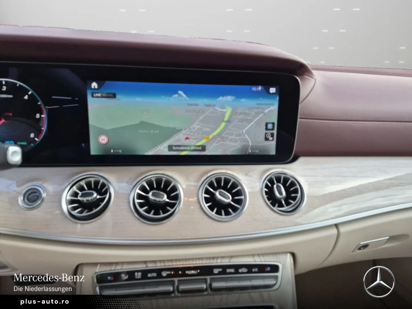 MERCEDES-BENZ CLS 300 d 4M AVANTGARDE AIR BODY BURMESTER