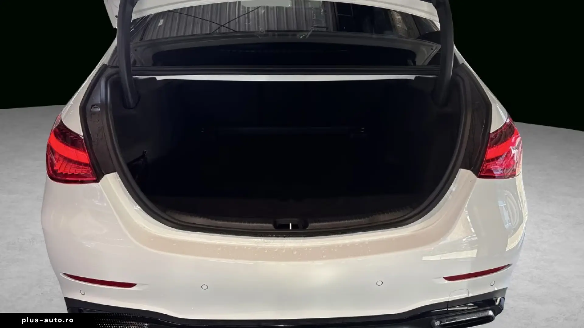 Mercedes-Benz C 180 Edition AMG PANO 360 NIGHT