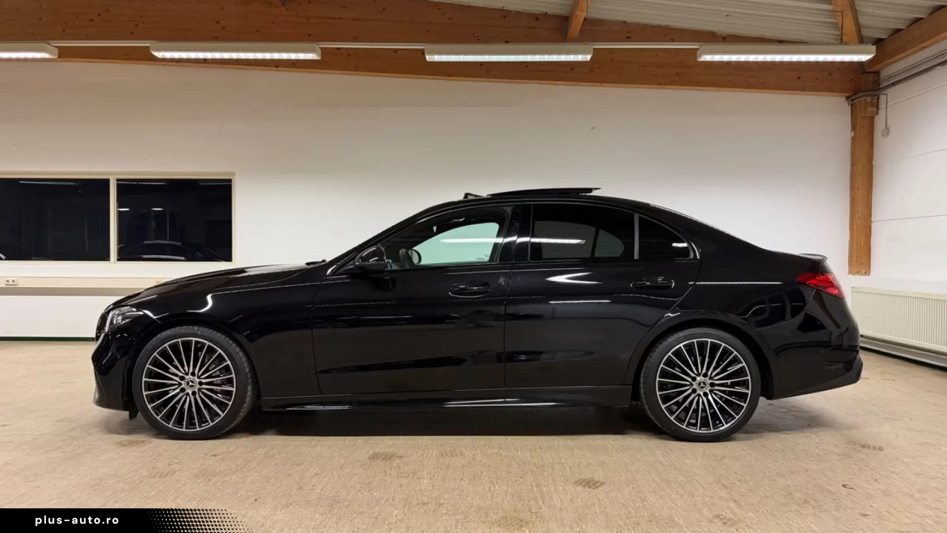 Mercedes-Benz C 180 Edition AMG Line PANO