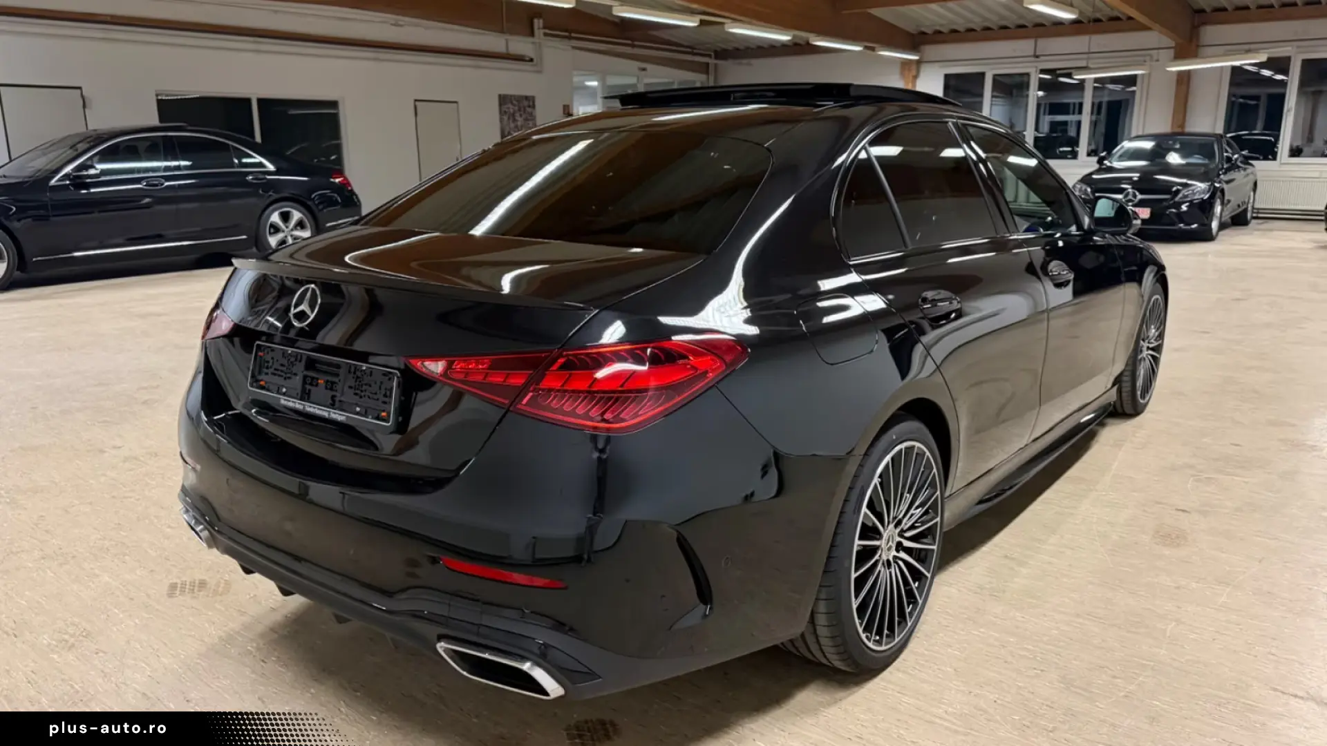 Mercedes-Benz C 180 Edition AMG Line PANO