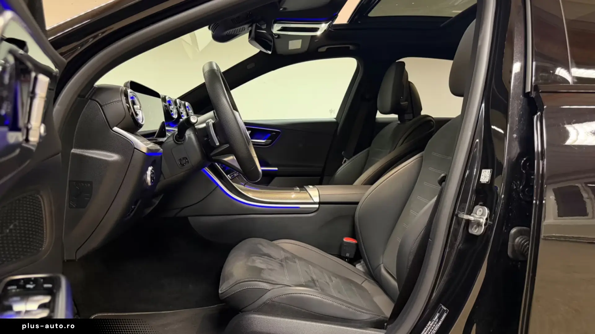 Mercedes-Benz C 180 Edition AMG Line PANO