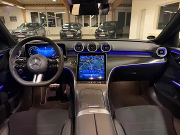 Mercedes-Benz C 180 Edition AMG Line PANO