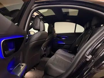 Mercedes-Benz C 180 Edition AMG Line PANO