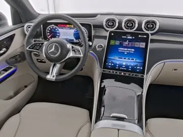 MERCEDES-BENZ GLC 300 de 4M COUPE Panorama