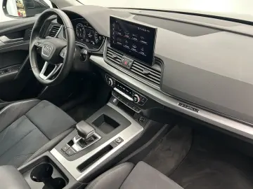 AUDI Q5 50 TFSIe qu advanced S tro Matrix Virtual Nav