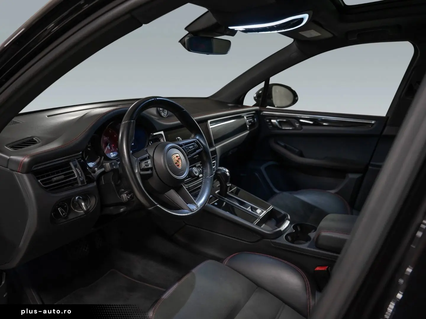 PORSCHE Macan GTS BOSE Sport