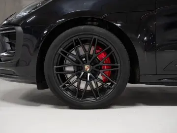 PORSCHE Macan GTS BOSE Sport