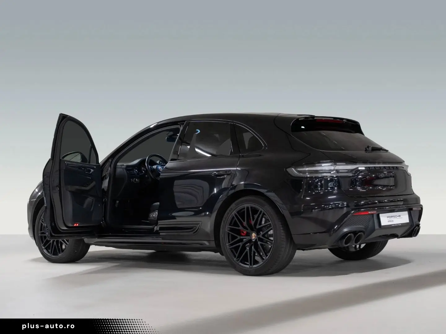 PORSCHE Macan GTS BOSE Sport