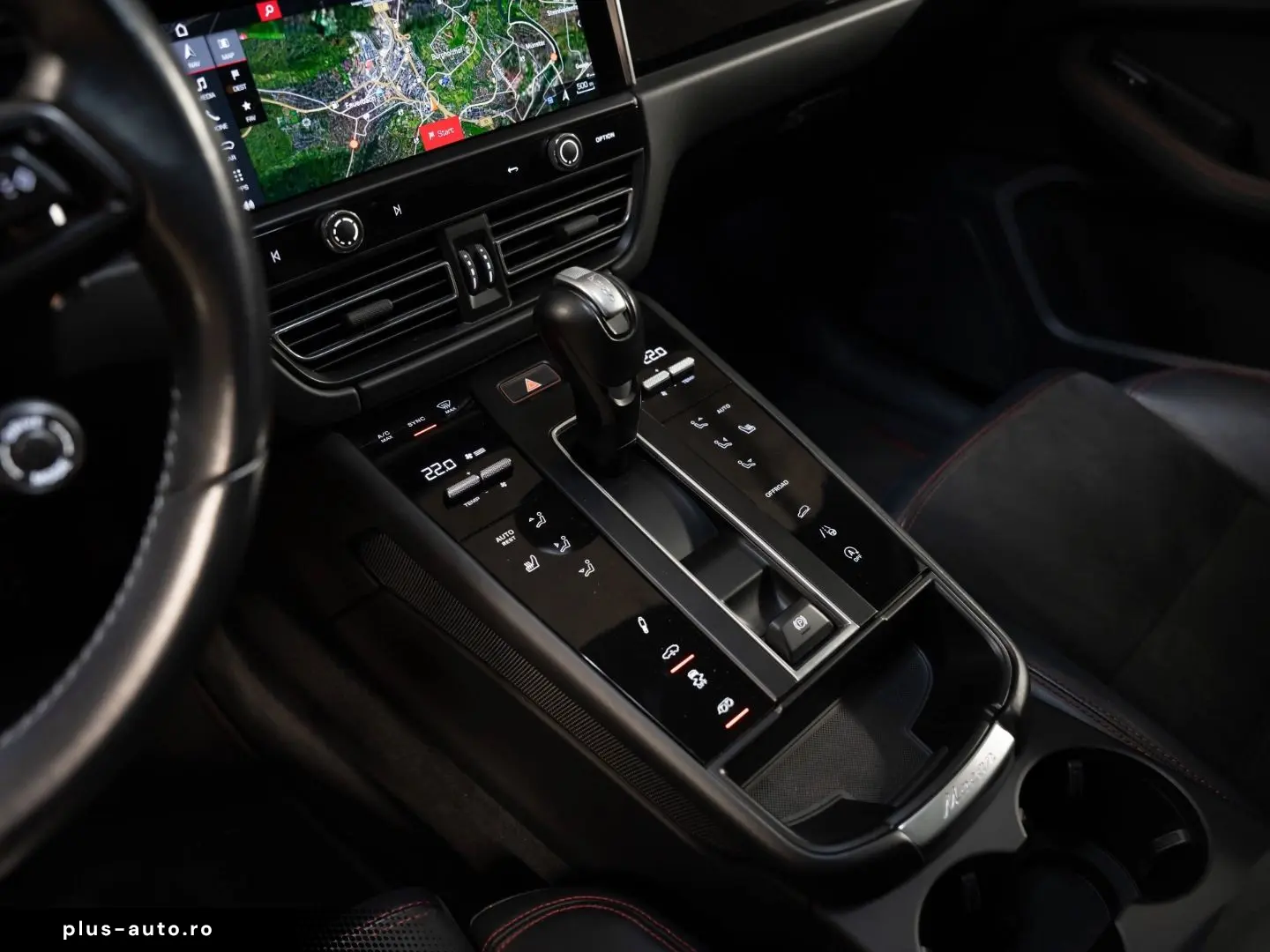 PORSCHE Macan GTS BOSE Sport