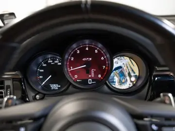 PORSCHE Macan GTS BOSE Sport