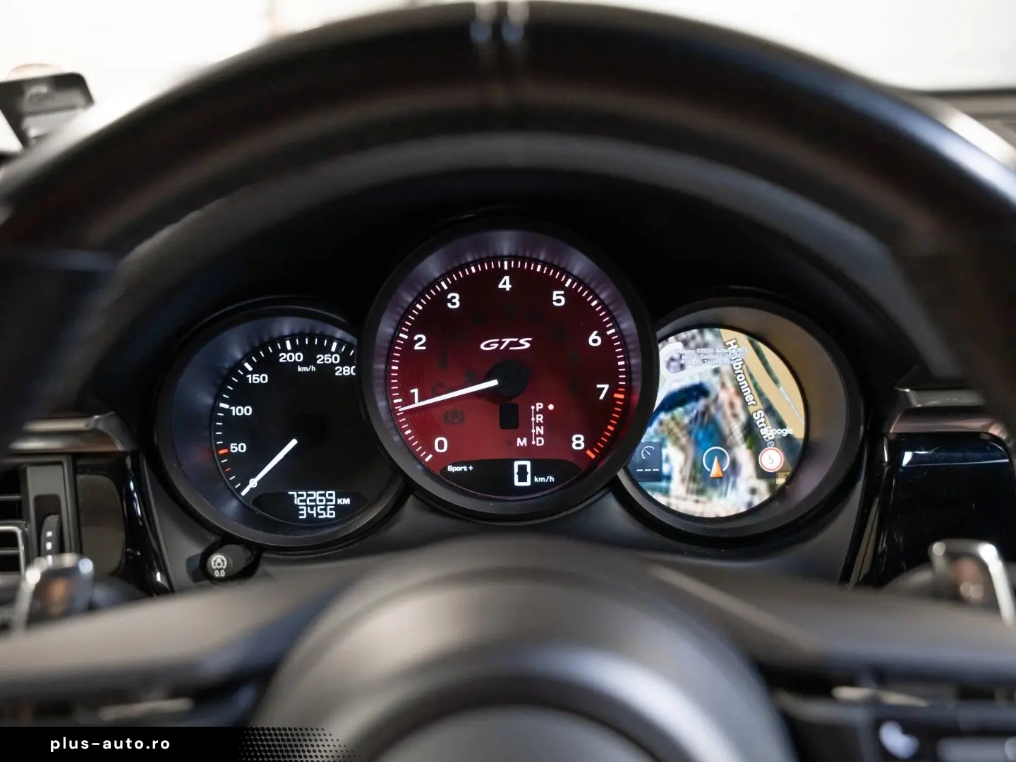 PORSCHE Macan GTS BOSE Sport
