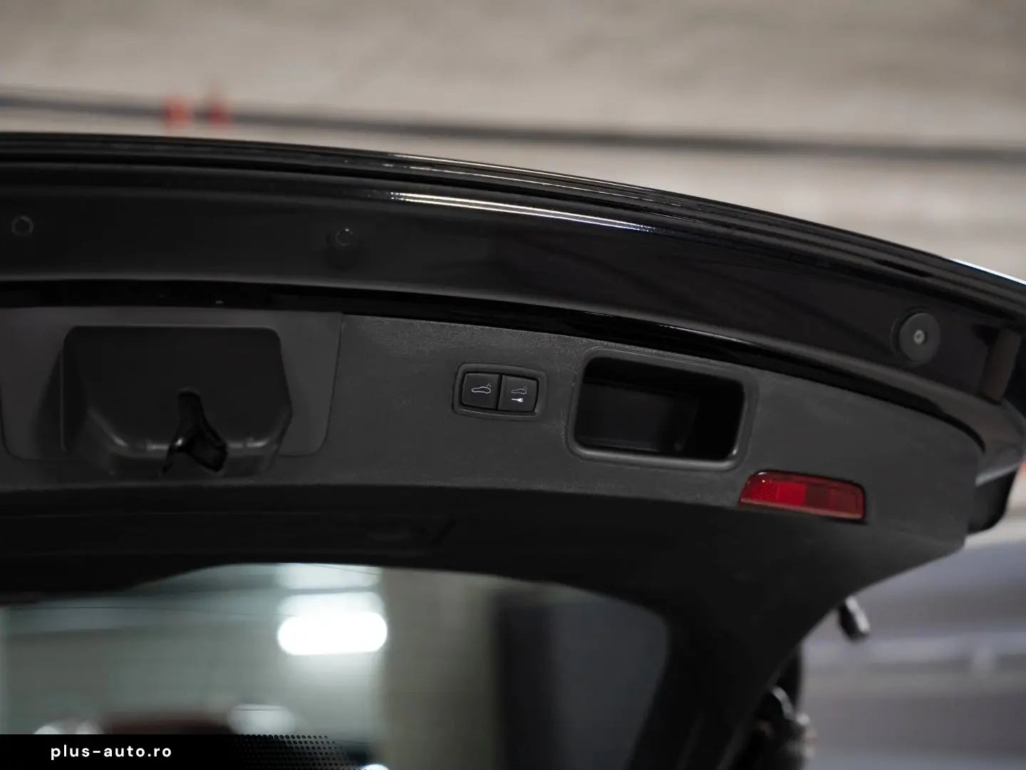 PORSCHE Macan GTS BOSE Sport
