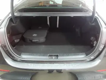 MERCEDES-BENZ E 300de 4M-EXCL Premium