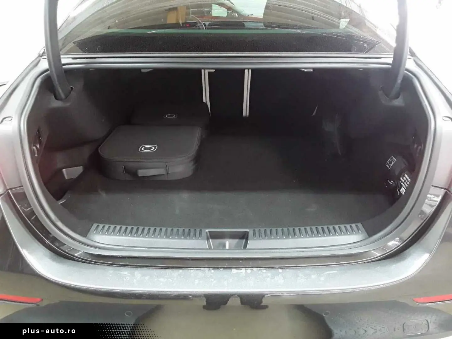 MERCEDES-BENZ E 300de 4M-EXCL Premium