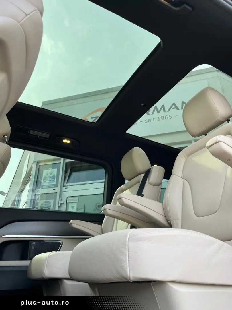MERCEDES-BENZ V300 Avantgarde Edition AMG MBUX