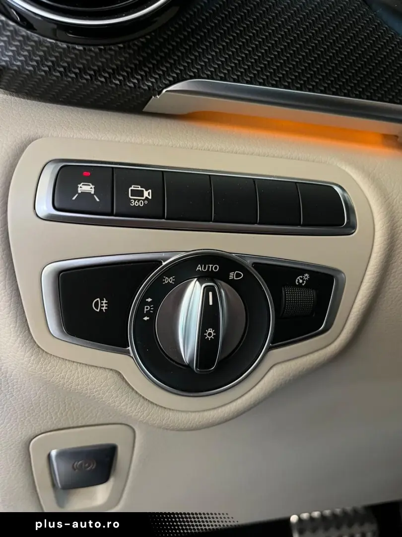 MERCEDES-BENZ V300 Avantgarde Edition AMG MBUX