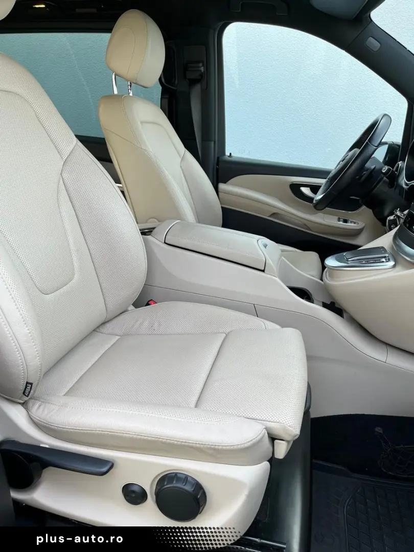MERCEDES-BENZ V300 Avantgarde Edition AMG MBUX