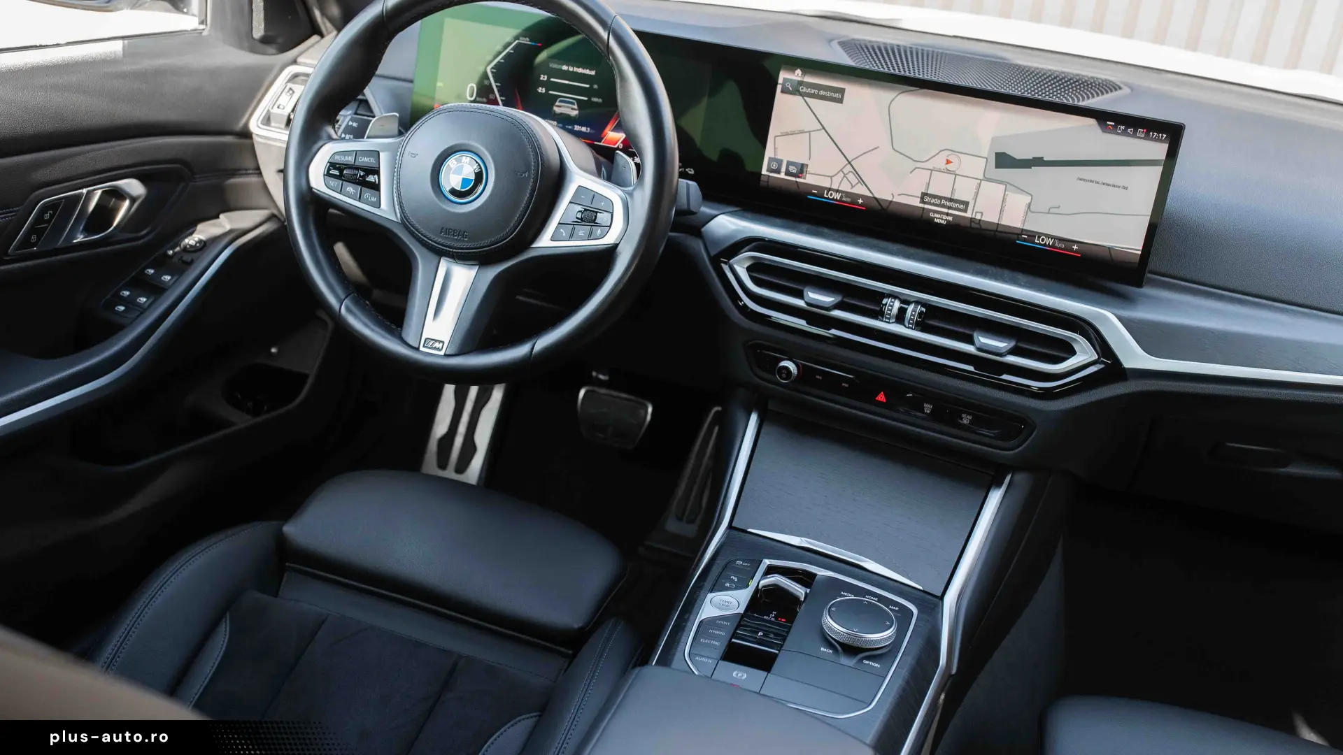 BMW Seria 3 330e xDrive Aut. M Sport