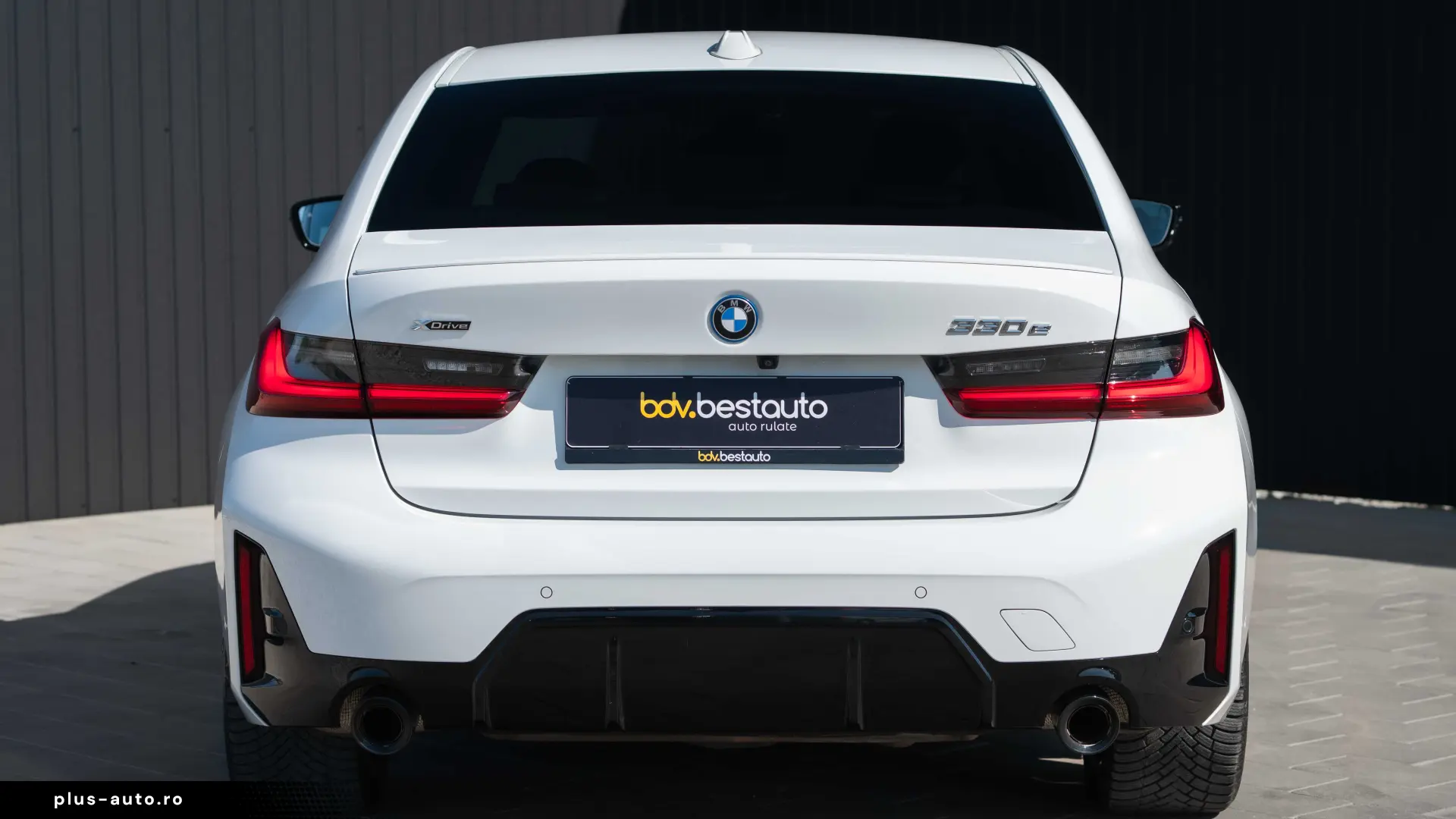BMW Seria 3 330e xDrive Aut. M Sport