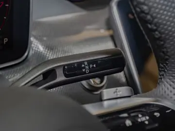 Mercedes-Benz C 200 AMG-
