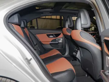Mercedes-Benz C 200 AMG-