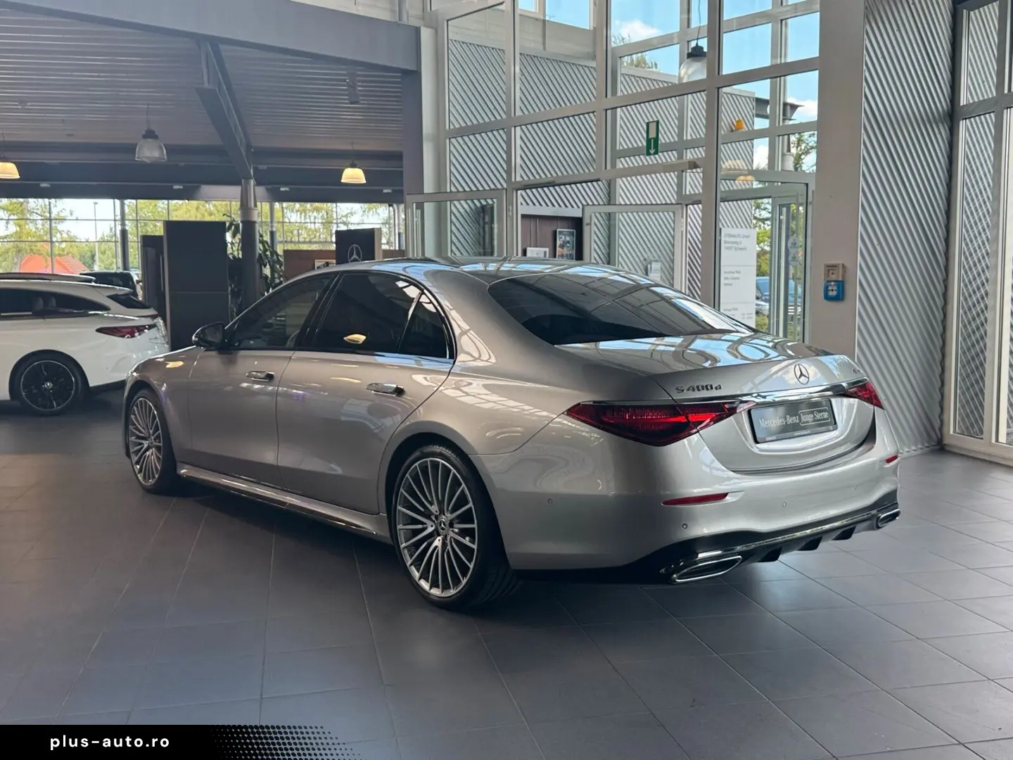 MERCEDES-BENZ S 400 d 4M L AMG Line First-Class