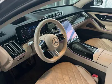 MERCEDES-BENZ S 400 d 4M L AMG Line First-Class