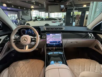 MERCEDES-BENZ S 400 d 4M L AMG Line First-Class