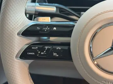 MERCEDES-BENZ S 400 d 4M L AMG Line First-Class
