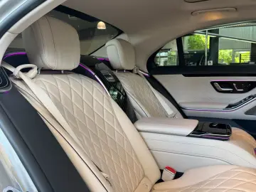 MERCEDES-BENZ S 400 d 4M L AMG Line First-Class