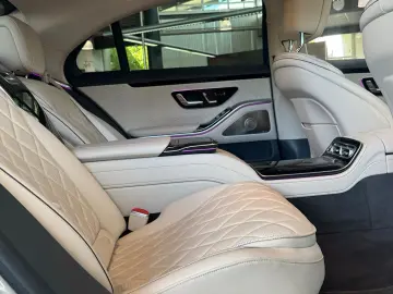 MERCEDES-BENZ S 400 d 4M L AMG Line First-Class