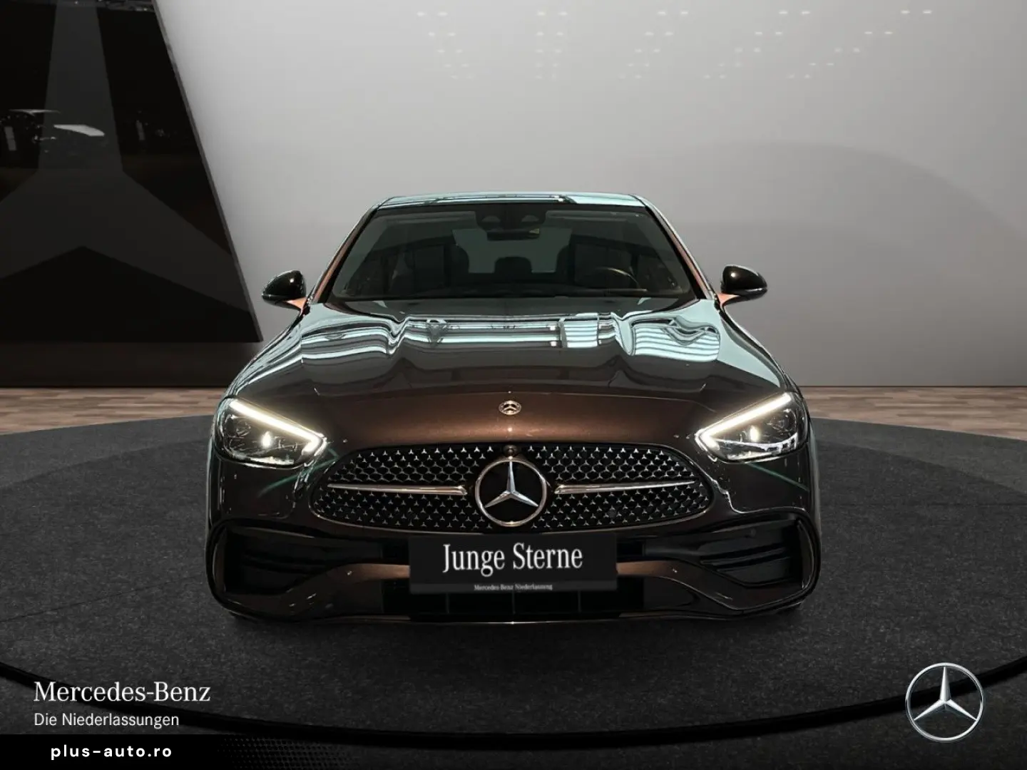 MERCEDES-BENZ C 400 e 4M AMG Night DigiLight Pano Di&hellip;
