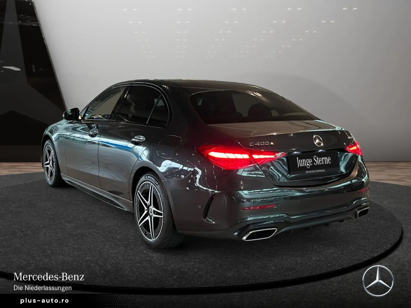 MERCEDES-BENZ C 400 e 4M AMG Night DigiLight Pano Di&hellip;