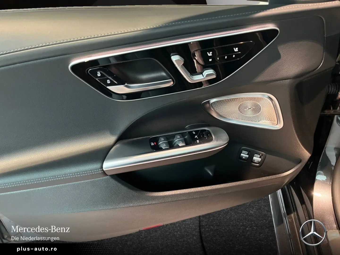 MERCEDES-BENZ C 400 e 4M AMG Night DigiLight Pano Di&hellip;