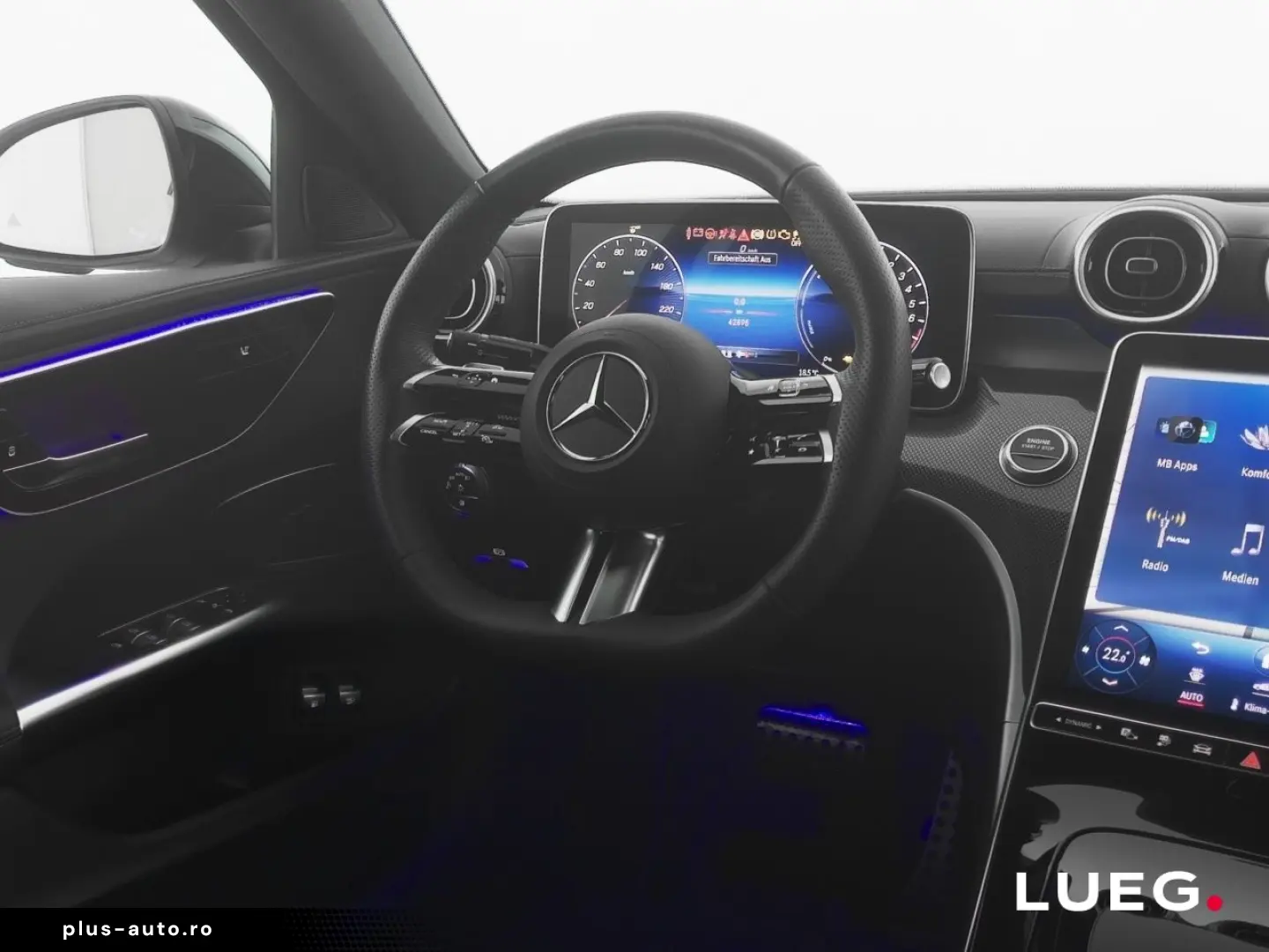 MERCEDES-BENZ C 300 e AMG MBUX LED-HP Night Sound Amb 360