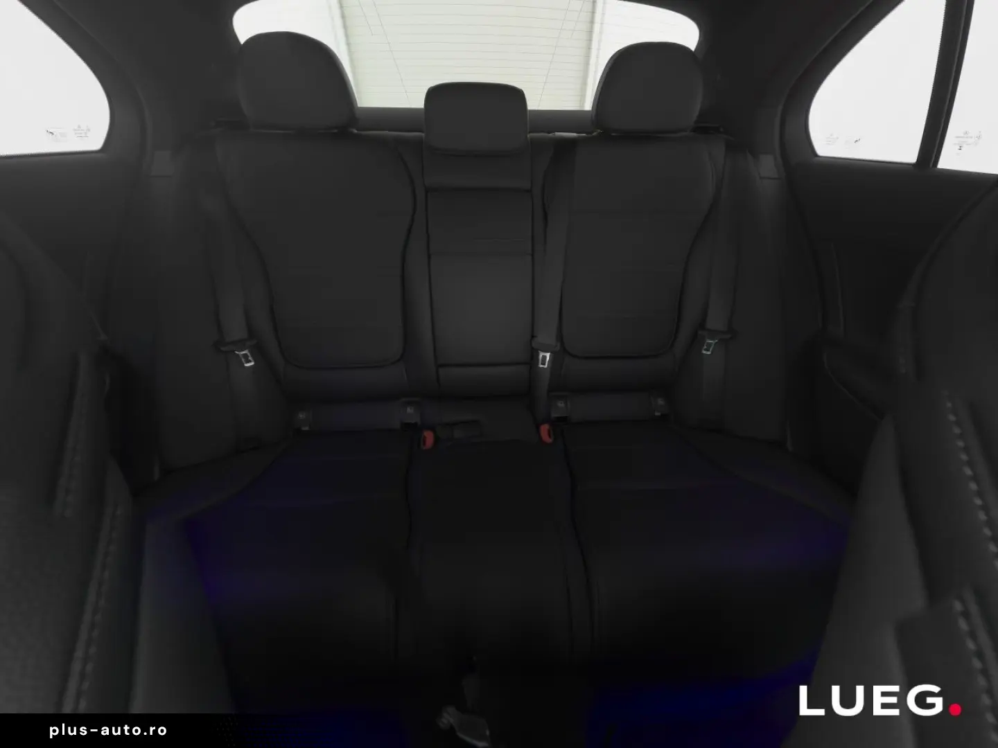 MERCEDES-BENZ C 300 e AMG MBUX LED-HP Night Sound Amb 360