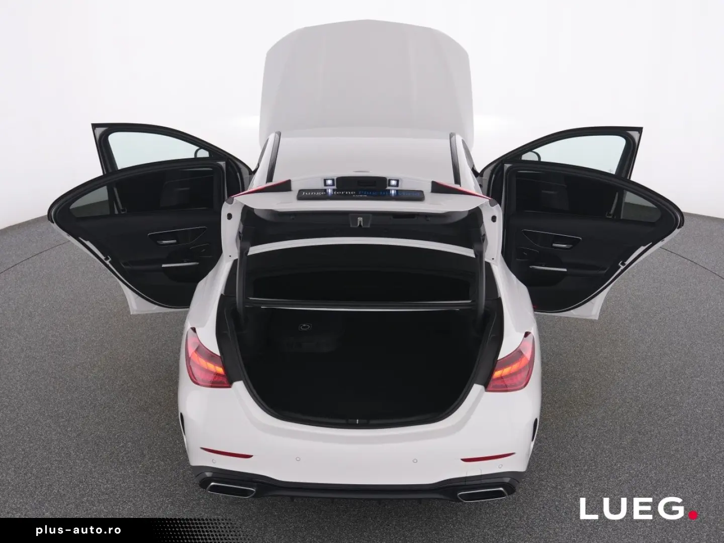 MERCEDES-BENZ C 300 e AMG MBUX LED-HP Night Sound Amb 360