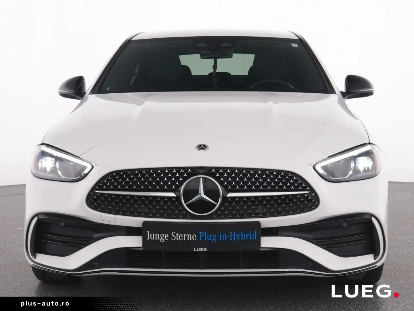 MERCEDES-BENZ C 300 e AMG MBUX LED-HP Night Sound Amb 360