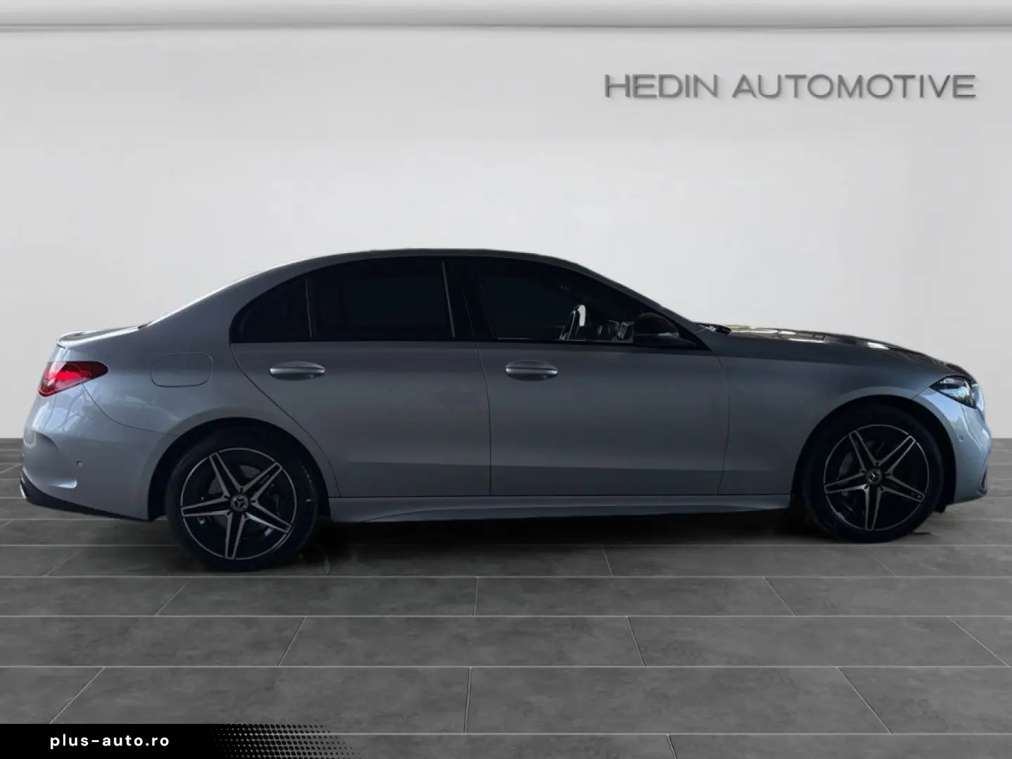 MERCEDES-BENZ C 300 e AMG NIGHT DISTR PANO 360  LED