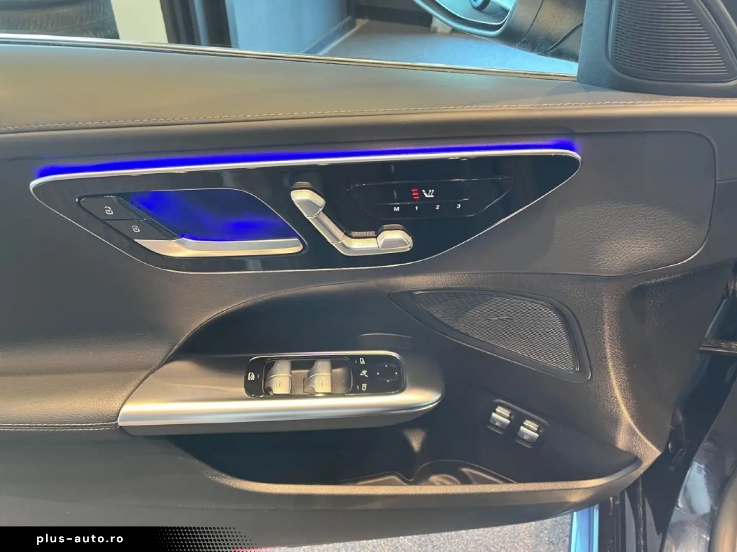 MERCEDES-BENZ C 300 e AMG MBUX Memory Ambiente KAMERA