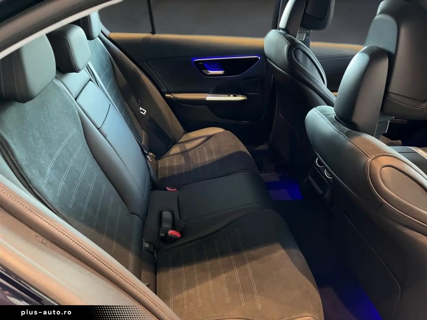 MERCEDES-BENZ C 300 e AMG MBUX Memory Ambiente KAMERA