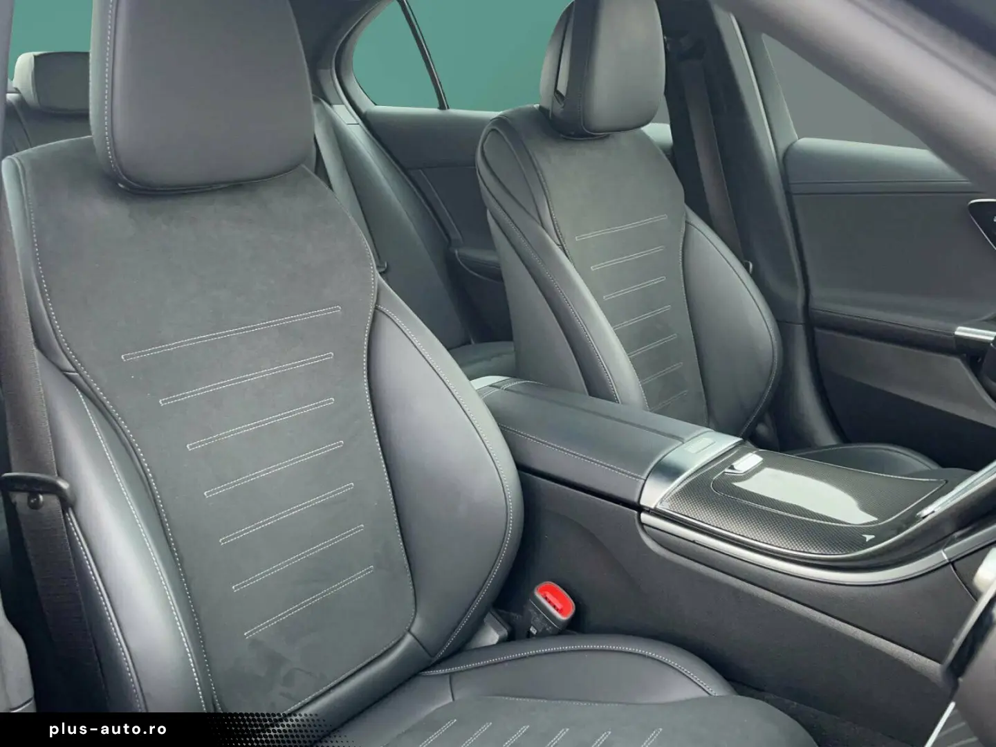 MERCEDES-BENZ C 300 e AMG DISTRO 360 HUD KEYLESS SOUND