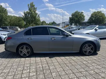 MERCEDES-BENZ C 300 e AMG NIGHT DIGI LIGHT TOTW AMBIENTE 360